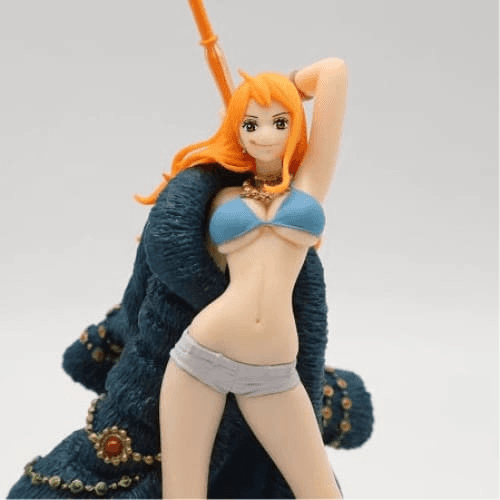 Nami 20th Anniversary Figure - One Piece™
